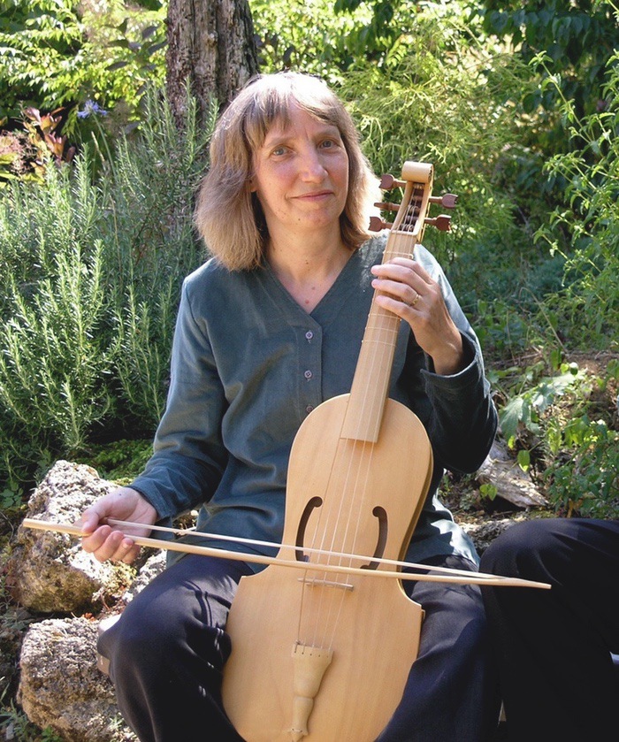 Alison Crum viol performer and teacher